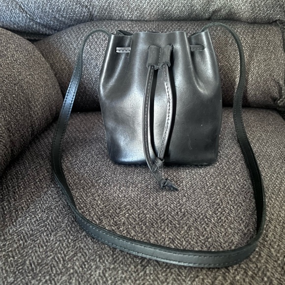SOLD Parker Clay Topa mini bucket Bag- Black - Picture 2 of 9